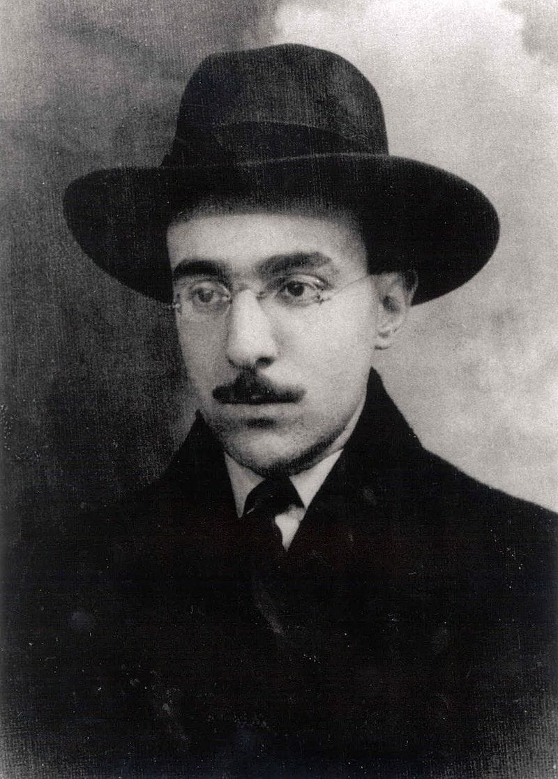 Tabacaria by Fernando Pessoa (English Translation & Interpretation)